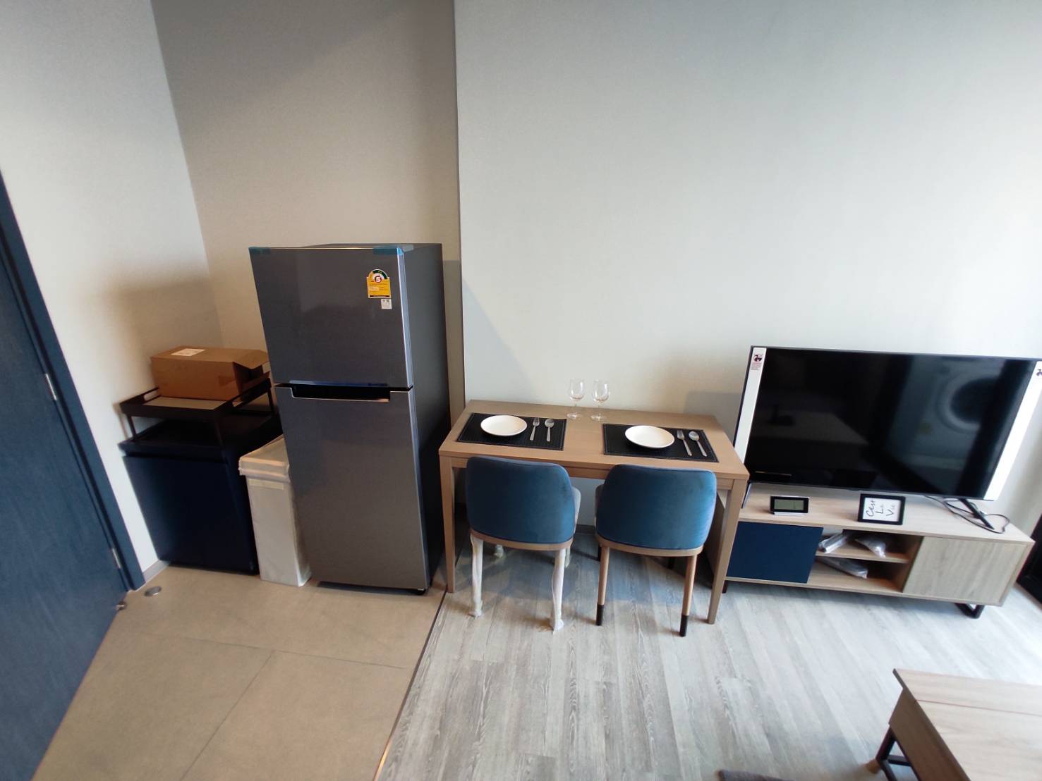 1-Bed Condo with Rooftop Pool at XT Ekkamai 3