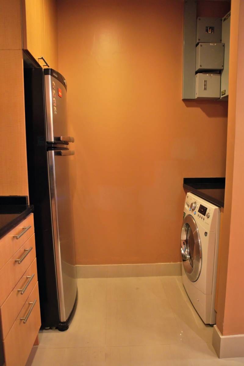 2-Bed Condo near BTS/MRT at Sky Villas Sathorn 10