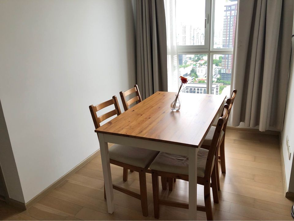 2-Bed Condo near BTS/MRT at HQ by Sansiri 3