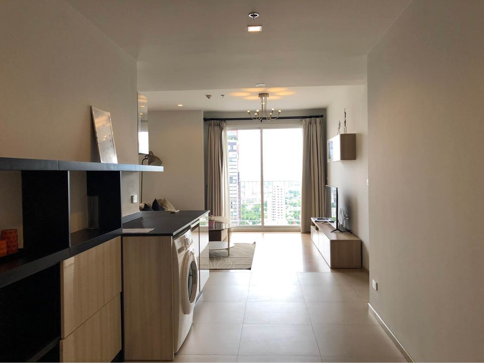 2-Bed Condo near BTS/MRT at HQ by Sansiri 4