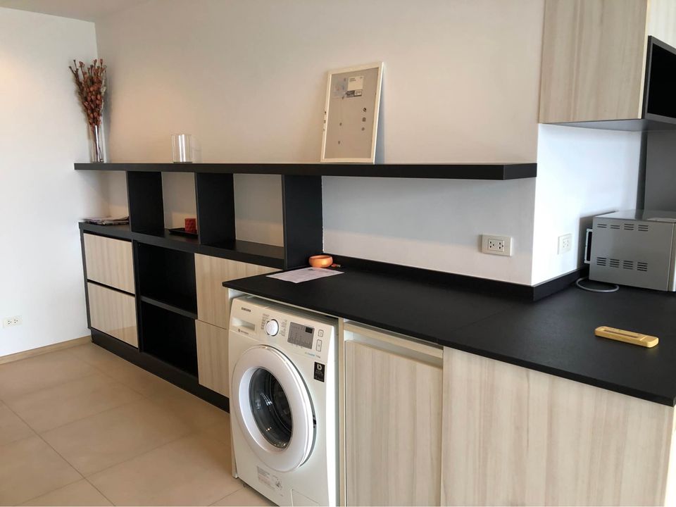 2-Bed Condo near BTS/MRT at HQ by Sansiri 6
