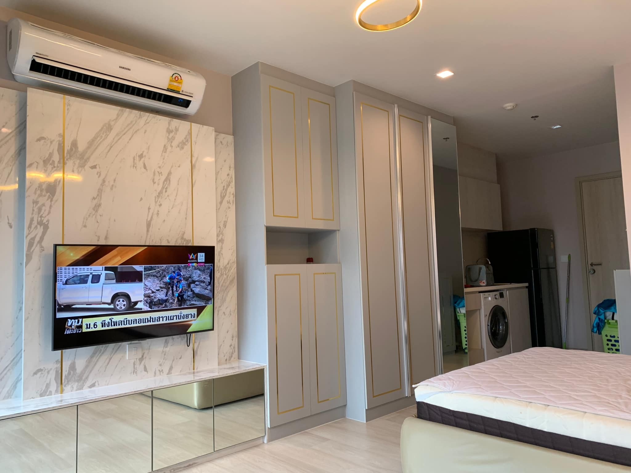 Condo Studio near BTS/MRT at Life One Wireless 3