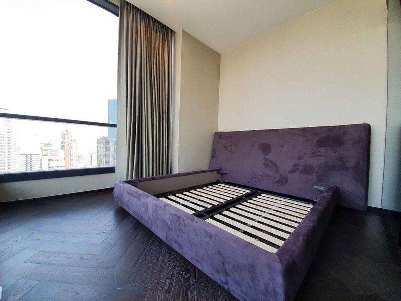 2-Bed Condo near BTS/MRT at the Esse Sukhumvit 36 9