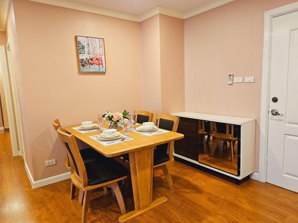 2-Bed Condo near BTS/MRT at Lumpini Suite Sukhumvit 41 5
