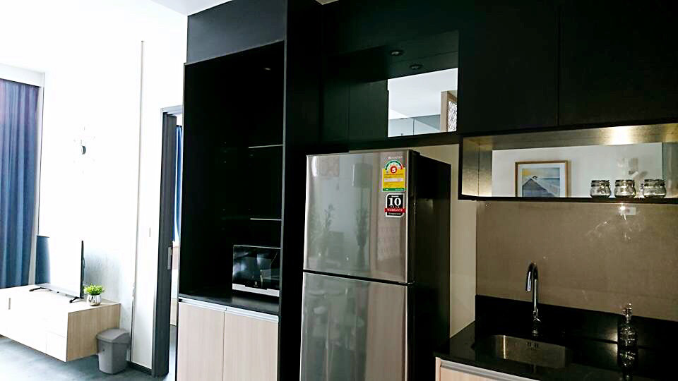 1-Bed Condo near BTS/MRT at Edge Sukhumvit 23 2
