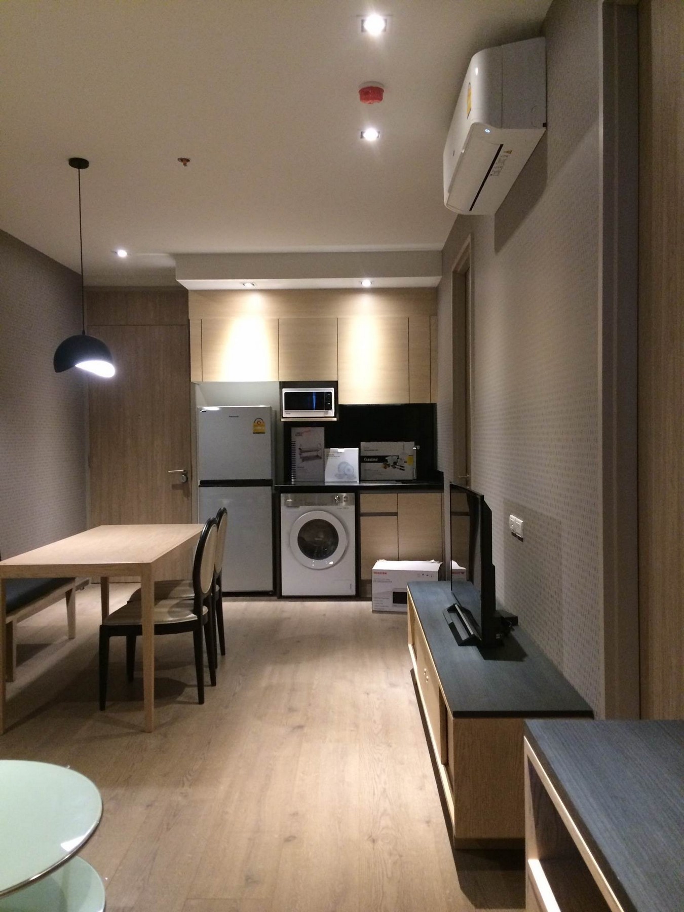 2-Bed Condo near BTS/MRT at Park Origin Phromphong 3