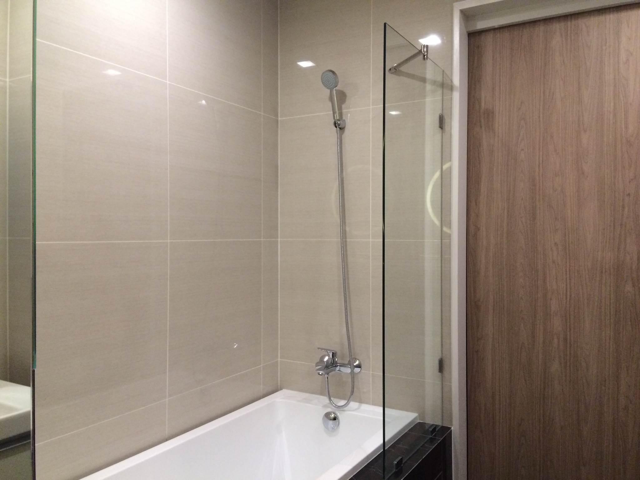 2-Bed Condo near BTS/MRT at Park Origin Phromphong 7