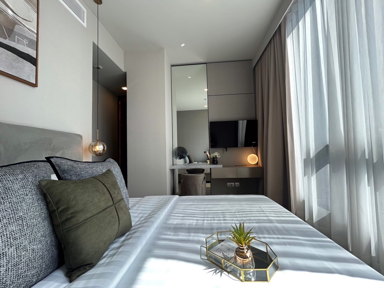 2-Bed Condo near the Park at Celes Asoke 11
