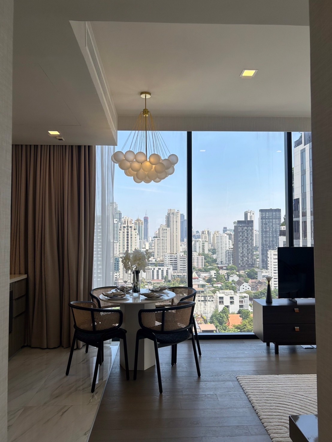 2-Bed Condo near the Park at Celes Asoke 8