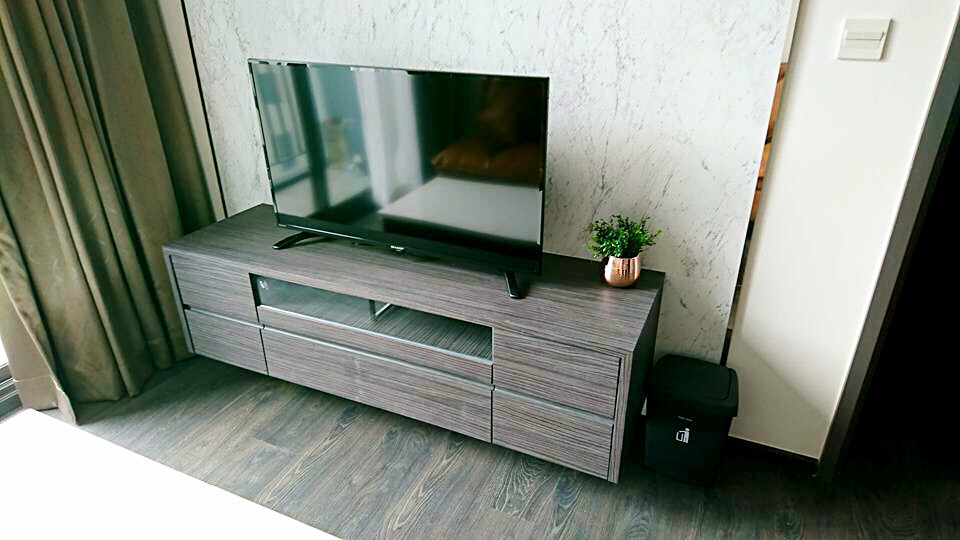 1-Bed Condo near BTS/MRT at Edge Sukhumvit 23 3
