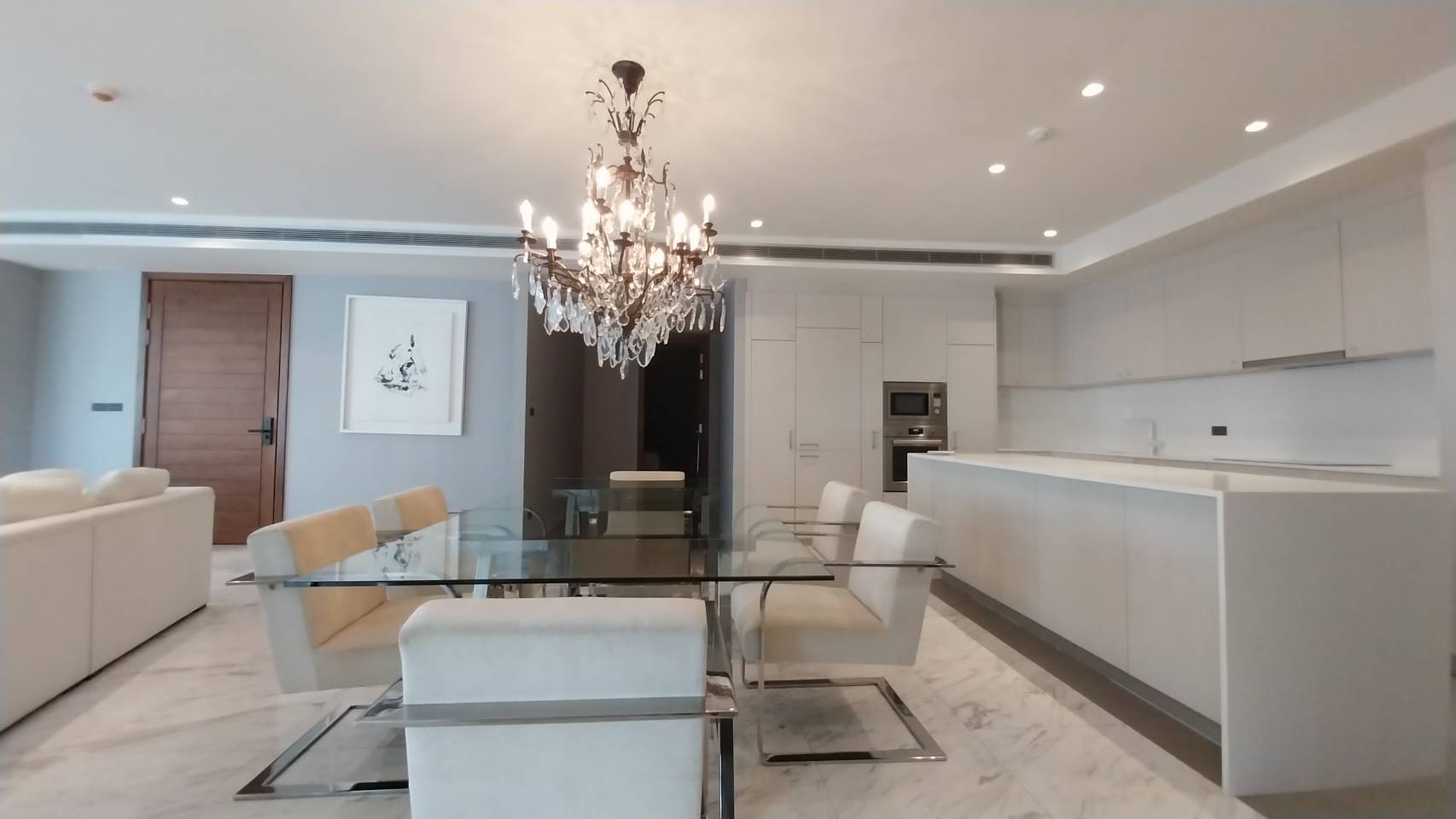 3-Bed Condo with Rooftop Pool at La Citta Delre Thonglor 16 7