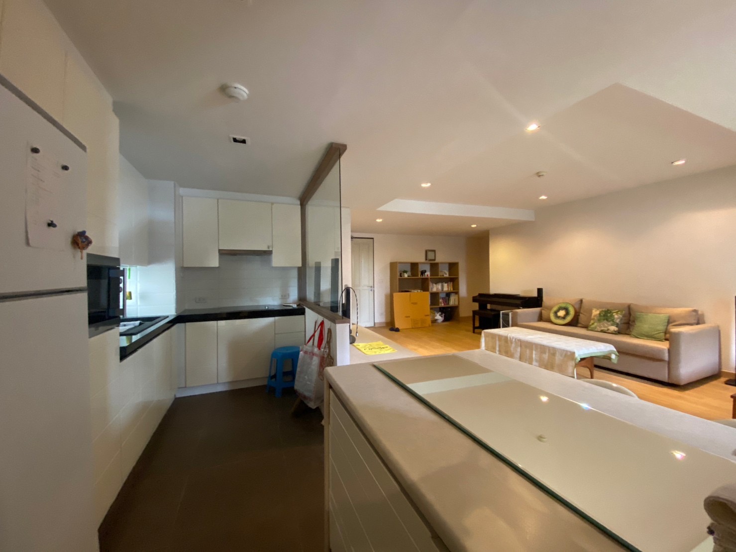2-Bed Condo with Rooftop Pool at W 8 Thonglor 25 2