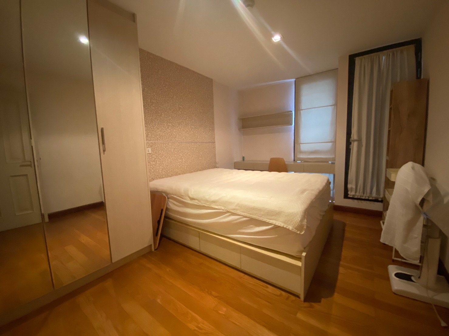 2-Bed Condo with Rooftop Pool at W 8 Thonglor 25 6