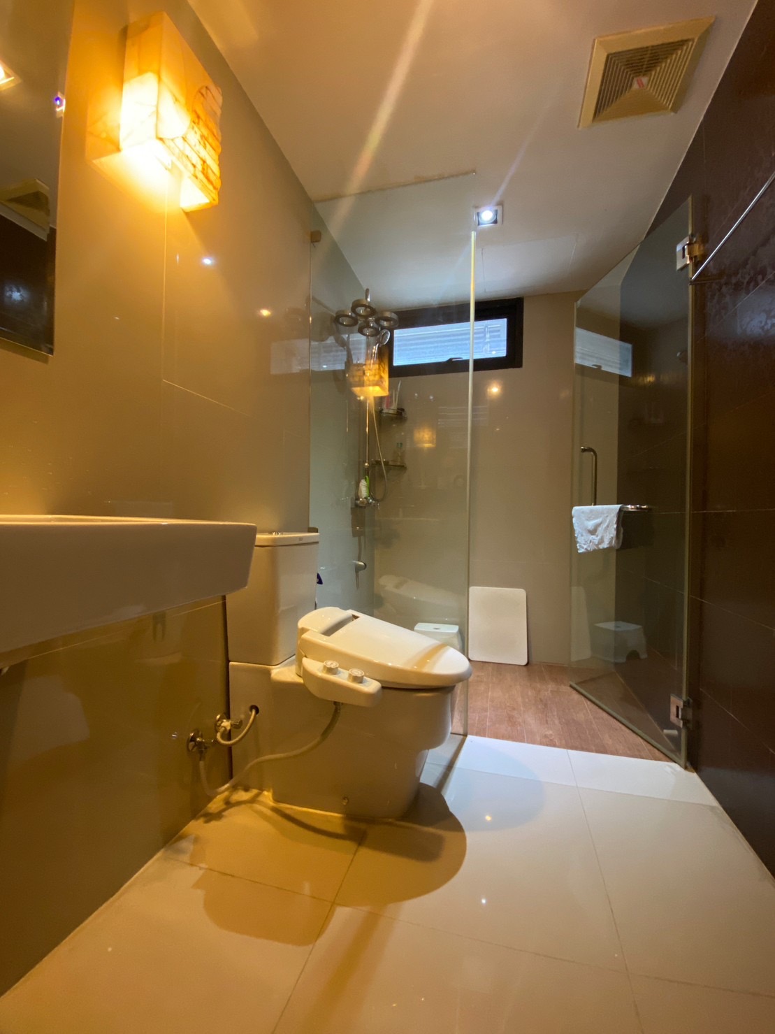 2-Bed Condo with Rooftop Pool at W 8 Thonglor 25 8