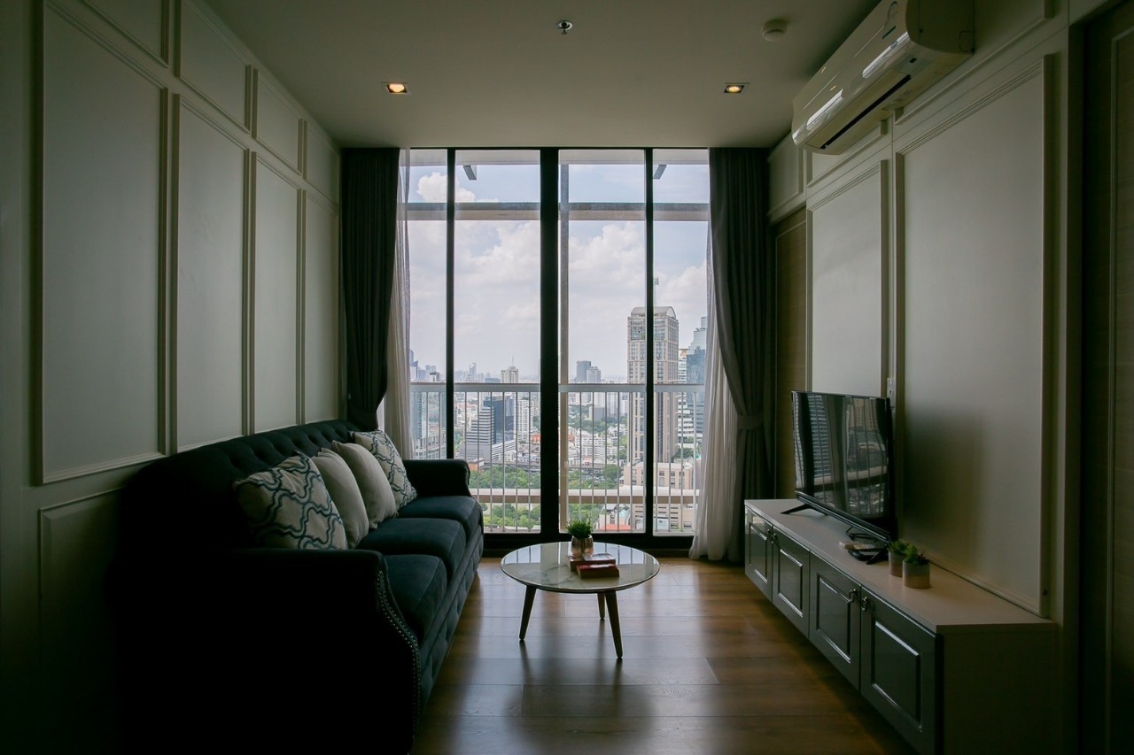 2-Bed Condo near BTS/MRT at Park Origin Phromphong 2