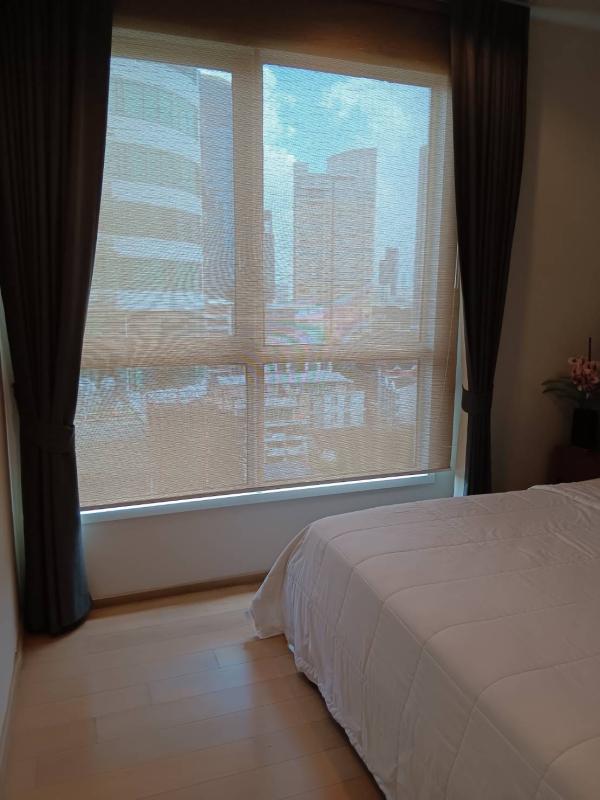 1-Bed Condo near BTS/MRT at HQ by Sansiri 5