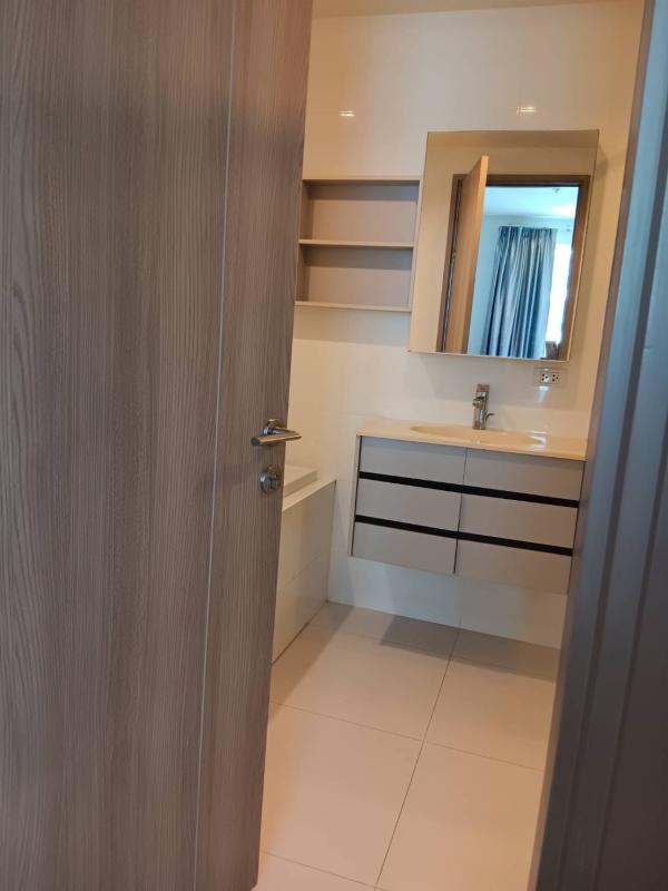 1-Bed Condo near BTS/MRT at HQ by Sansiri 6