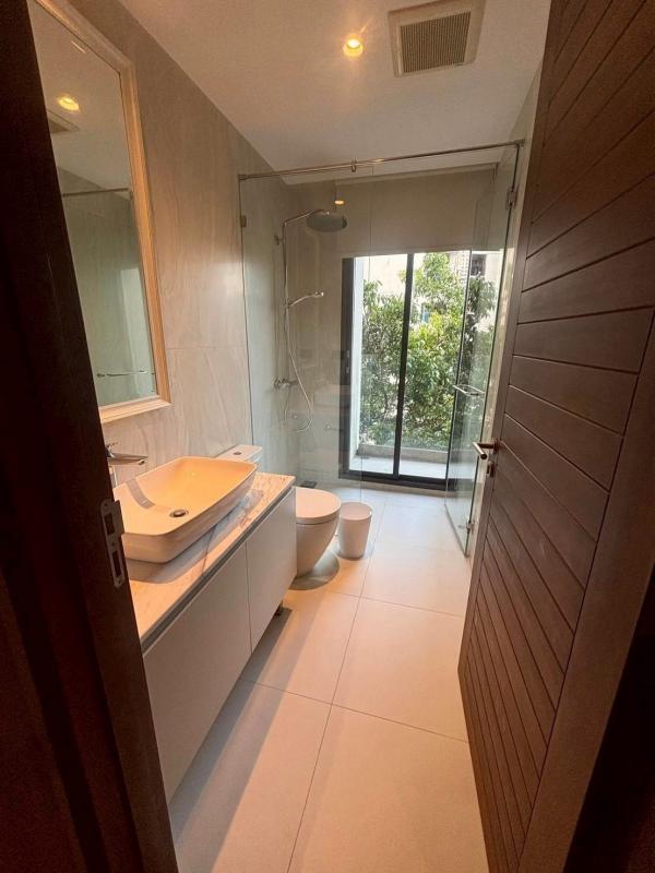 3-Bed Condo with Rooftop Pool at La Citta Delre Thonglor 16 13