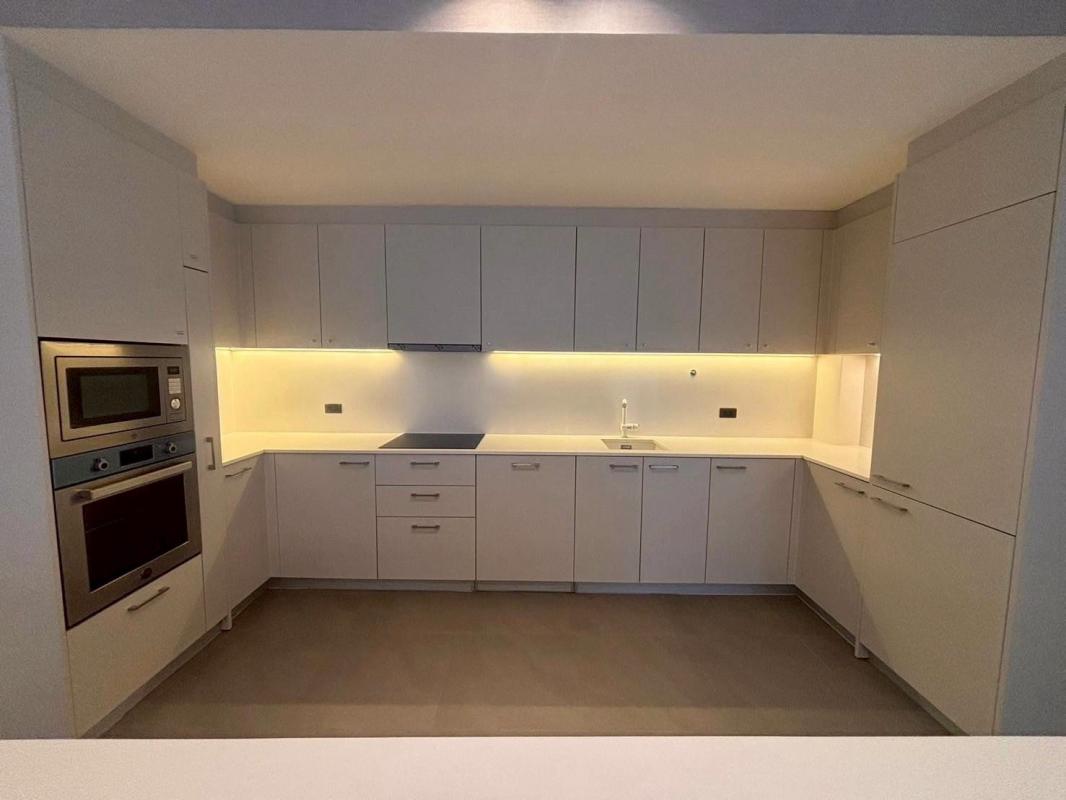 3-Bed Condo with Rooftop Pool at La Citta Delre Thonglor 16 4