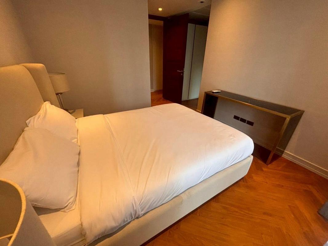 3-Bed Condo with Rooftop Pool at La Citta Delre Thonglor 16 8