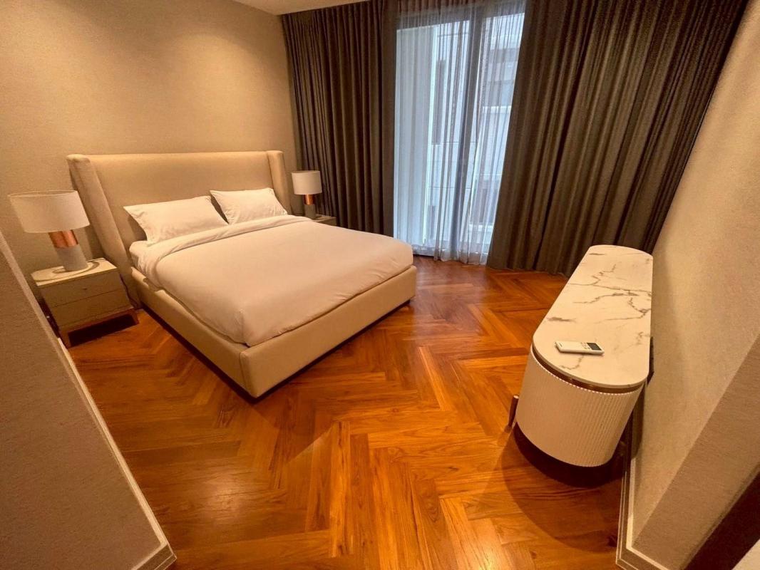 3-Bed Condo with Rooftop Pool at La Citta Delre Thonglor 16 9