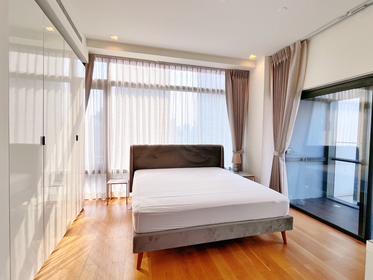 1-Bed Condo at Circle Living Prototype 5