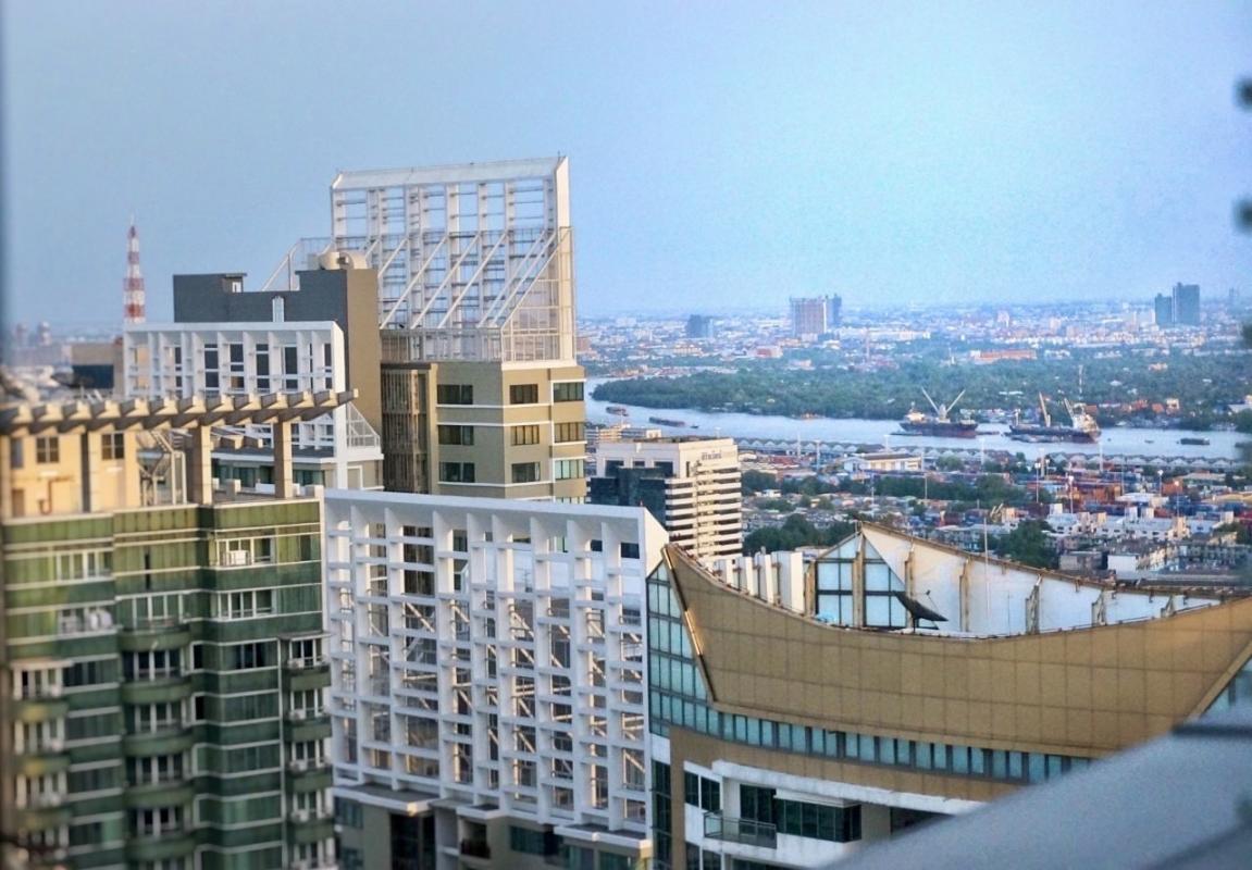 1-Bed Condo near BTS/MRT at Park Origin Phromphong 5